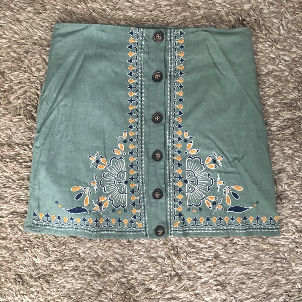 NWOT Francescas Skirt